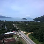 CHALE LAZER COMPLETO - 700mts PRAIA